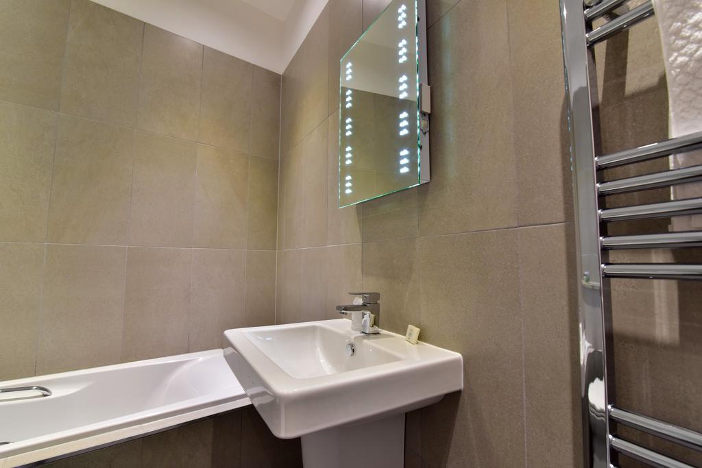 The Townhouse Aberfeldy - Rooms & Breakfast Phòng bức ảnh